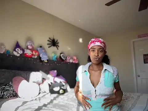 Snapshot of Cum2Charm chatting on October 27, 2025, 4:08 pm Cum2Charm online show from October 27, 2025, 4:08 pm