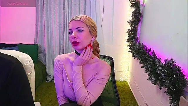 Snapshot of AlisaAleksandr chatting on February 8, 2026, 1:36 am AlisaAleksandr online show from February 8, 2026, 1:36 am