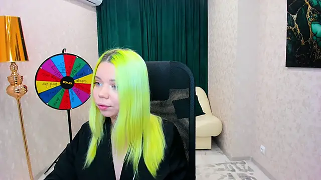 Snapshot of EnergyBunny_1 chatting on February 22, 2025, 11:35 pm EnergyBunny 1 online show from February 22, 2025, 11:35 pm