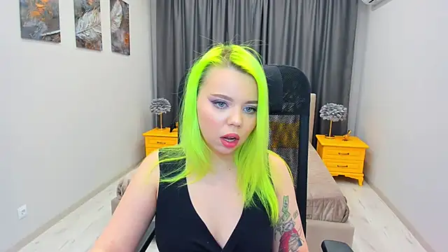 Snapshot of EnergyBunny_1 chatting on February 15, 2025, 8:45 pm EnergyBunny 1 online show from February 15, 2025, 8:45 pm