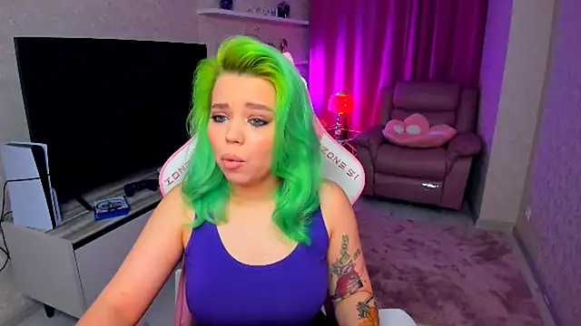 Snapshot of EnergyBunny_1 chatting on September 19, 2025, 7:18 pm EnergyBunny 1 online show from September 19, 2025, 7:18 pm