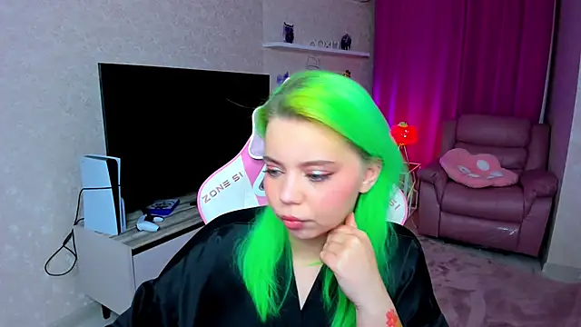 Snapshot of EnergyBunny_1 chatting on October 14, 2025, 6:19 pm EnergyBunny 1 online show from October 14, 2025, 6:19 pm