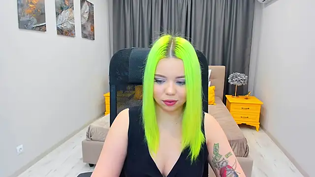 Snapshot of EnergyBunny_1 chatting on February 15, 2025, 5:39 pm EnergyBunny 1 online show from February 15, 2025, 5:39 pm