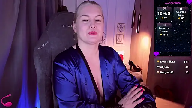 YolandaKiss online show from February 26, 2025, 11:00 am