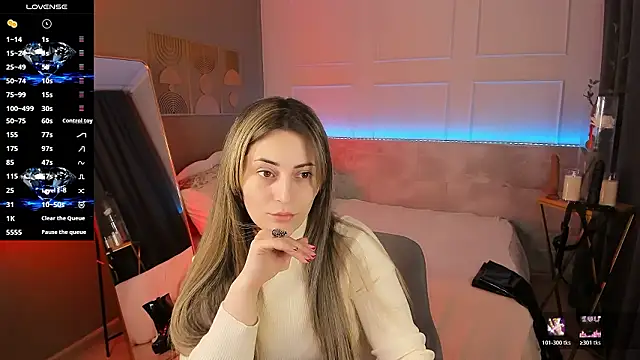 Snapshot of KylieMellow chatting on February 22, 2026, 5:10 am KylieMellow online show from February 22, 2026, 5:10 am