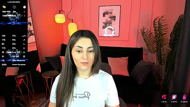 Snapshot of KylieMellow chatting on June 3, 2026, 1:34 pm KylieMellow online show from June 3, 2026, 1:34 pm