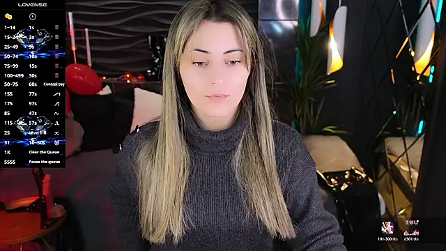 Snapshot of KylieMellow chatting on February 10, 2026, 5:39 am KylieMellow online show from February 10, 2026, 5:39 am