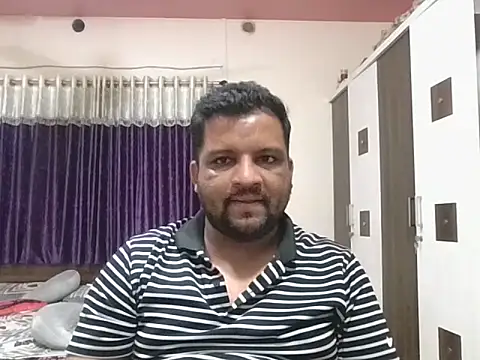 Snapshot of dhruv_love chatting on June 16, 2026, 1:33 pm dhruv love online show from June 16, 2026, 1:33 pm
