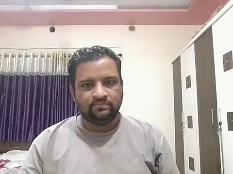 Snapshot of dhruv_love chatting on February 14, 2026, 1:22 pm dhruv love online show from February 14, 2026, 1:22 pm