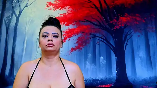 ElizabethEven online show from October 13, 2025, 9:38 pm