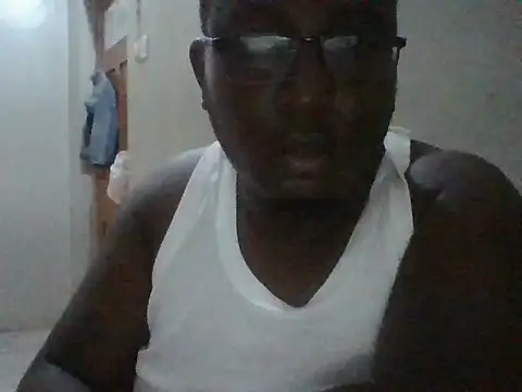 Snapshot of honeyswit chatting on October 10, 2025, 10:54 pm honeyswit online show from October 10, 2025, 10:54 pm