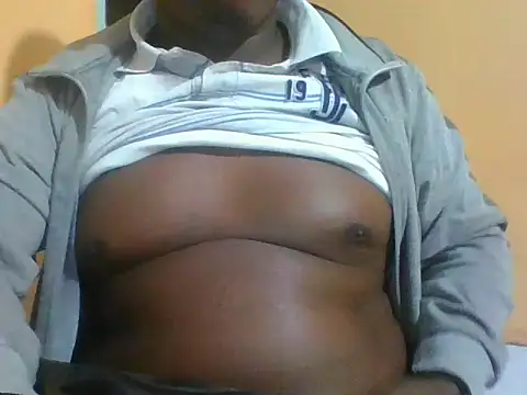 Snapshot of honeyswit chatting on July 8, 2026, 9:59 pm honeyswit online show from July 8, 2026, 9:59 pm