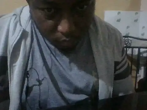 honeyswit online show from November 6, 2025, 11:42 pm