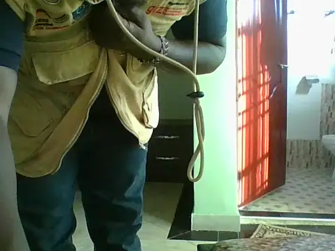 Snapshot of honeyswit chatting on September 23, 2025, 4:41 am honeyswit online show from September 23, 2025, 4:41 am