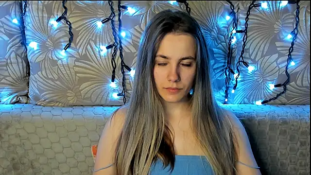 MaggieCake online show from March 22, 2026, 1:09 am