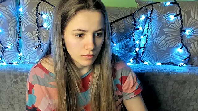 MaggieCake online show from February 22, 2025, 4:51 am