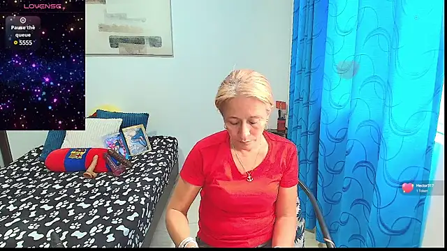 Snapshot of Naty_Stone chatting on January 17, 2025, 8:11 pm Naty Stone online show from January 17, 2025, 8:11 pm