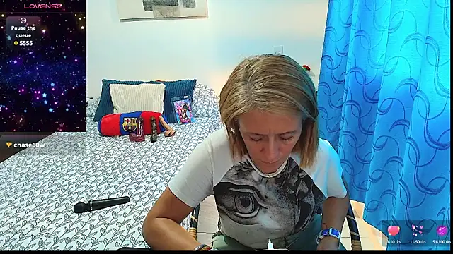Snapshot of Naty_Stone chatting on March 12, 2025, 10:28 pm Naty Stone online show from March 12, 2025, 10:28 pm