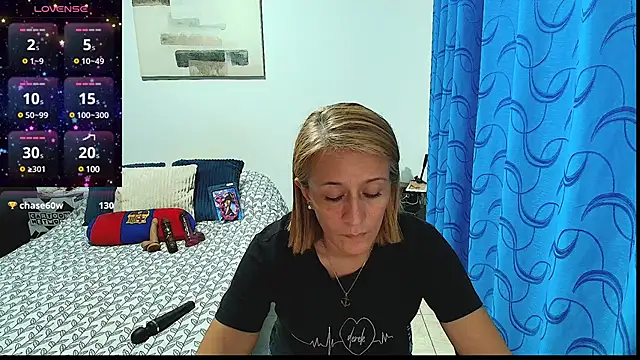 Snapshot of Naty_Stone chatting on March 18, 2025, 11:31 pm Naty Stone online show from March 18, 2025, 11:31 pm