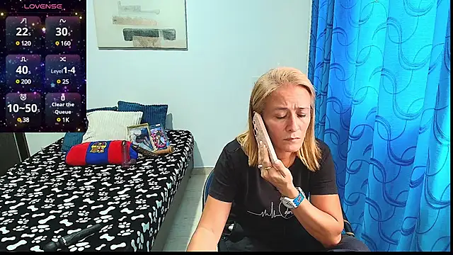 Snapshot of Naty_Stone chatting on January 11, 2025, 9:36 pm Naty Stone online show from January 11, 2025, 9:36 pm