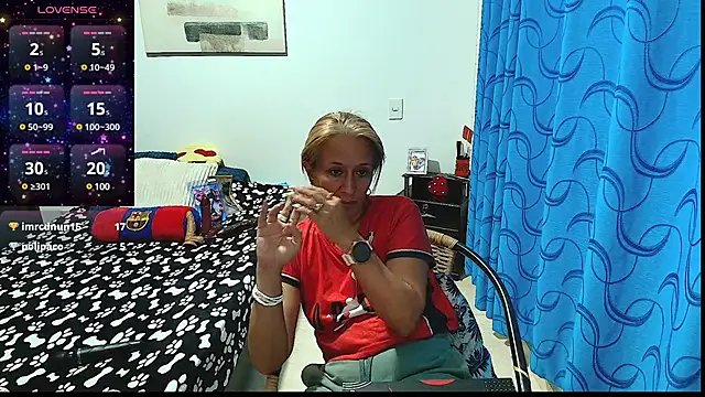Snapshot of Naty_Stone chatting on January 14, 2025, 12:00 am Naty Stone online show from January 14, 2025, 12:00 am