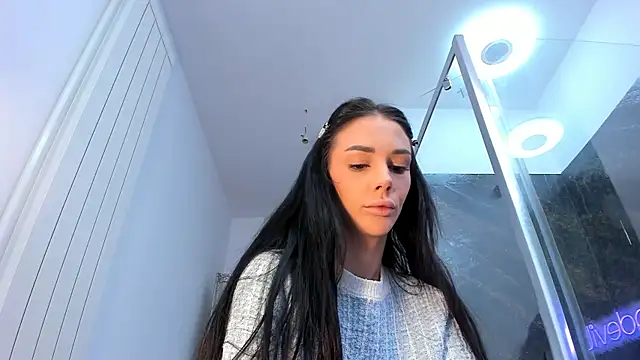 Snapshot of realhotfallingdevil chatting on October 13, 2025, 8:49 am realhotfallingdevil online show from October 13, 2025, 8:49 am