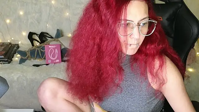 Snapshot of Ginger_Stay chatting on September 23, 2025, 10:50 pm Ginger Stay online show from September 23, 2025, 10:50 pm