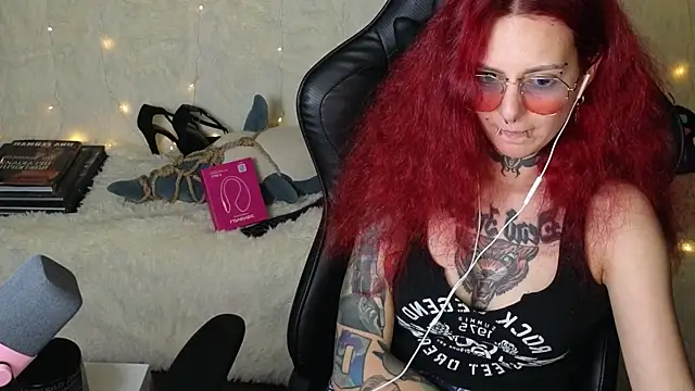 Snapshot of Ginger_Stay chatting on September 21, 2025, 8:58 pm Ginger Stay online show from September 21, 2025, 8:58 pm