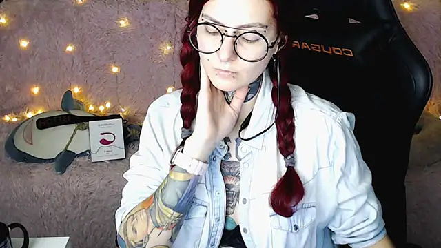 Snapshot of Ginger_Stay chatting on March 16, 2025, 9:38 am Ginger Stay online show from March 16, 2025, 9:38 am