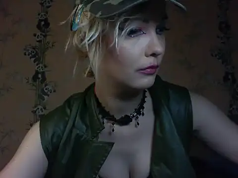 WildMissNiks online show from March 5, 2026, 9:50 am