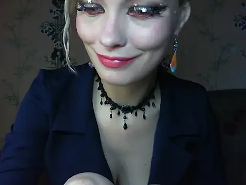 WildMissNiks online show from May 20, 2026, 7:38 am