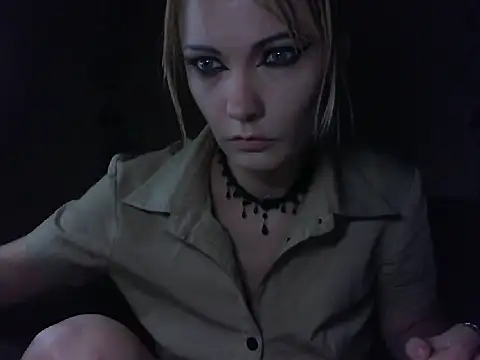 WildMissNiks online show from July 10, 2026, 7:19 am