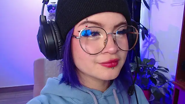 Snapshot of Raventh_ chatting on September 25, 2025, 10:38 pm Raventh  online show from September 25, 2025, 10:38 pm