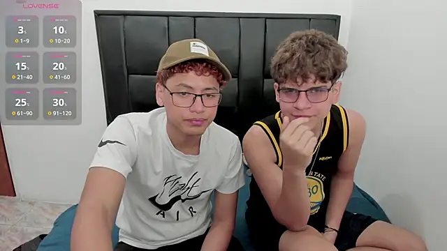 javieryalejandro online show from September 25, 2025, 2:12 pm