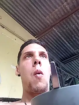 Kingeduardo online show from February 1, 2025, 4:32 pm