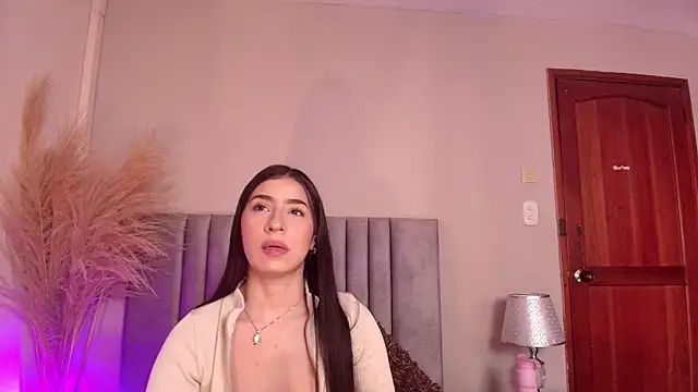 Christy Sea online show from September 23, 2025, 6:15 pm