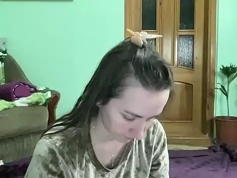 Snapshot of AngelTough20 chatting on October 7, 2025, 9:49 pm AngelTough20 online show from October 7, 2025, 9:49 pm