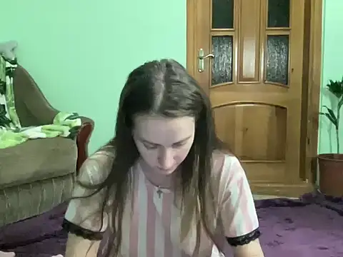 Snapshot of AngelTough20 chatting on October 1, 2025, 10:24 pm AngelTough20 online show from October 1, 2025, 10:24 pm