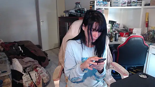 Snapshot of missthon0 chatting on June 29, 2026, 1:11 pm missthon0 online show from June 29, 2026, 1:11 pm