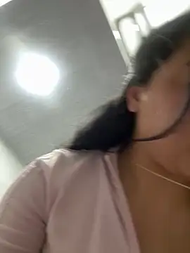 KallyMyller1 online show from March 29, 2026, 7:37 pm