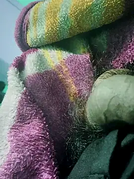 Snapshot of rajaRoyd chatting on February 11, 2025, 10:28 pm rajaRoyd online show from February 11, 2025, 10:28 pm