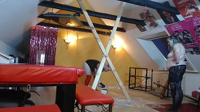 Snapshot of kathrin193 chatting on November 1, 2025, 2:44 pm kathrin193 online show from November 1, 2025, 2:44 pm