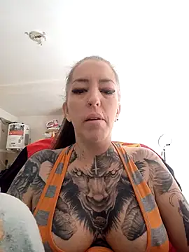 Snapshot of vamporasuccubus19777 chatting on November 20, 2025, 1:45 pm vamporasuccubus19777 online show from November 20, 2025, 1:45 pm