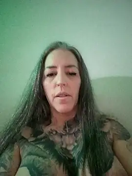 Snapshot of vamporasuccubus19777 chatting on September 23, 2025, 11:45 pm vamporasuccubus19777 online show from September 23, 2025, 11:45 pm