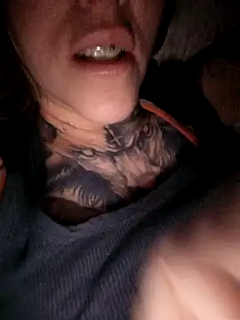 Snapshot of vamporasuccubus19777 chatting on October 11, 2025, 8:48 am vamporasuccubus19777 online show from October 11, 2025, 8:48 am