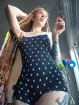 Snapshot of LucidLucy chatting on September 29, 2025, 2:12 pm LucidLucy online show from September 29, 2025, 2:12 pm