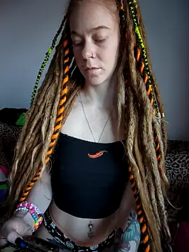 Snapshot of LucidLucy chatting on October 26, 2025, 1:11 pm LucidLucy online show from October 26, 2025, 1:11 pm