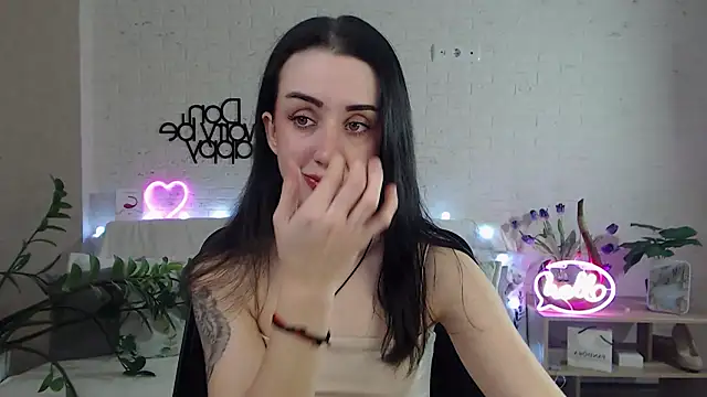 FranceskoJones online show from February 18, 2025, 8:58 pm