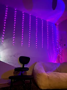 thebrattygoddess online show from October 16, 2025, 10:34 am