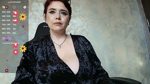 CherryLuv36 online show from May 14, 2026, 3:20 pm